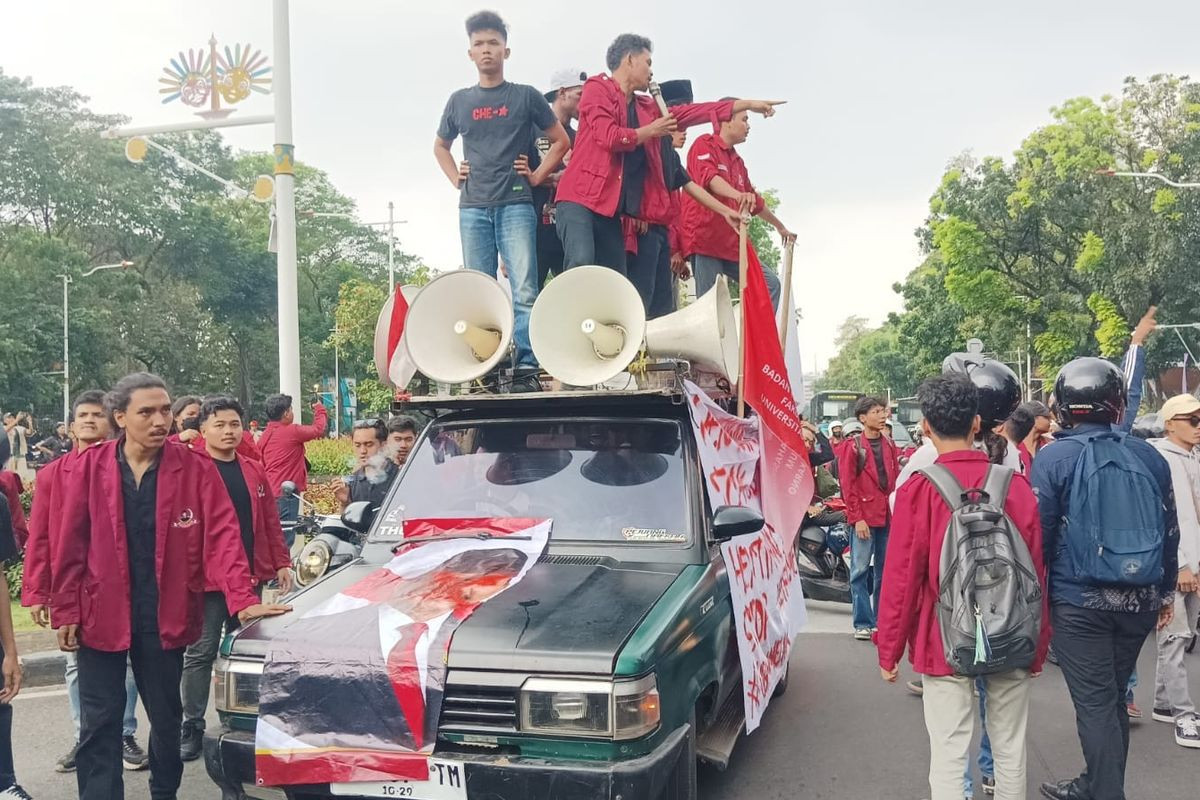 Underconsumption vs Jakarta Fair—Anak Muda Sedang Berontak Melawan Budaya Belanja
